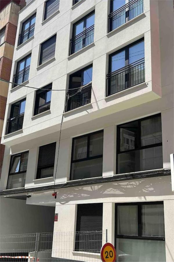 Apartamentos Breton 17 Suite Familiar Аліканте Екстер'єр фото